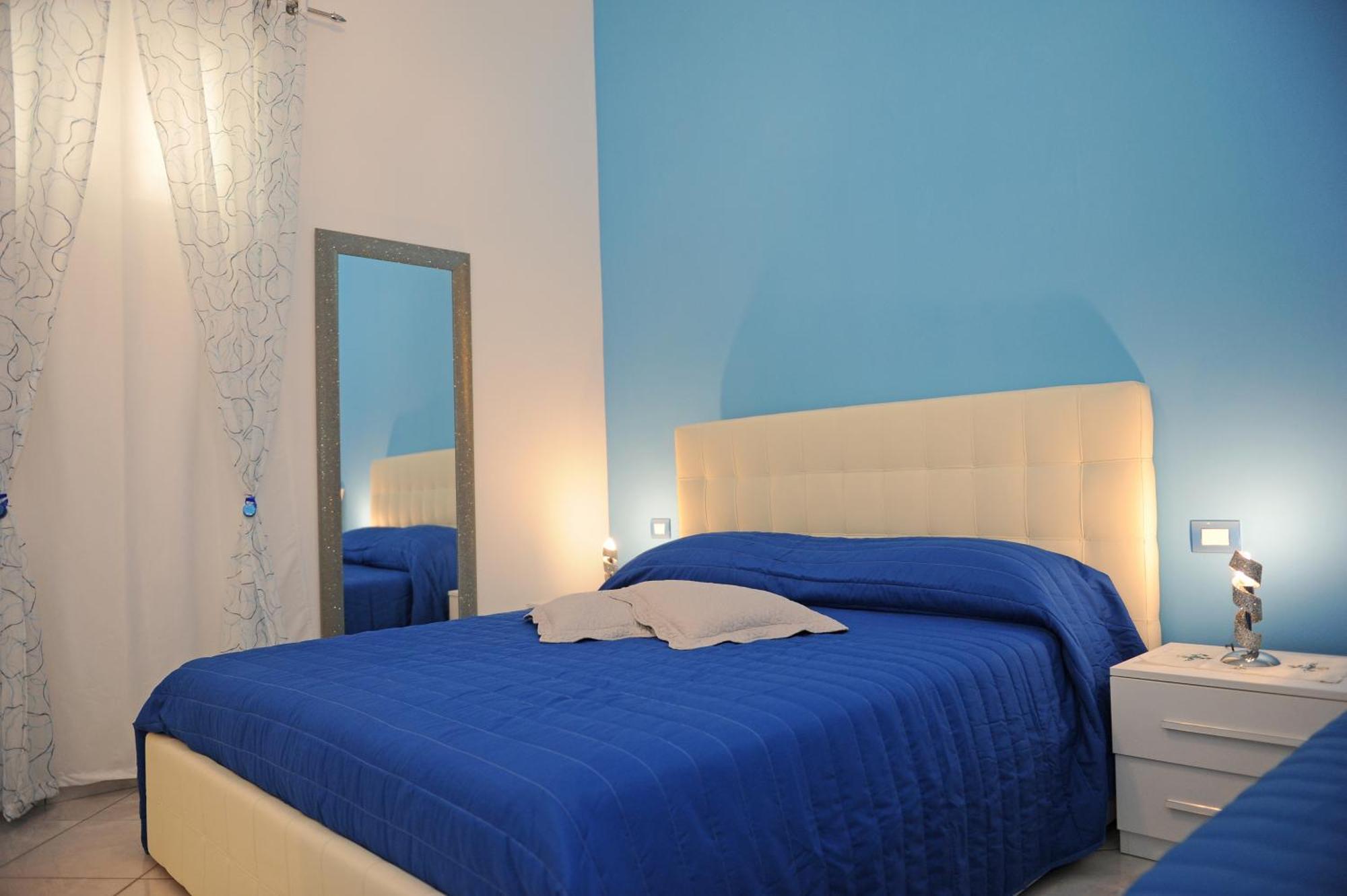 L'Isola Del Postino Rooms Procida Bagian luar foto